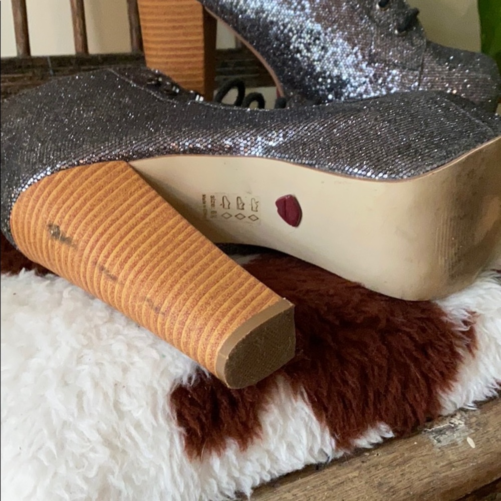 Disco Platforms - Picture 3 of 4